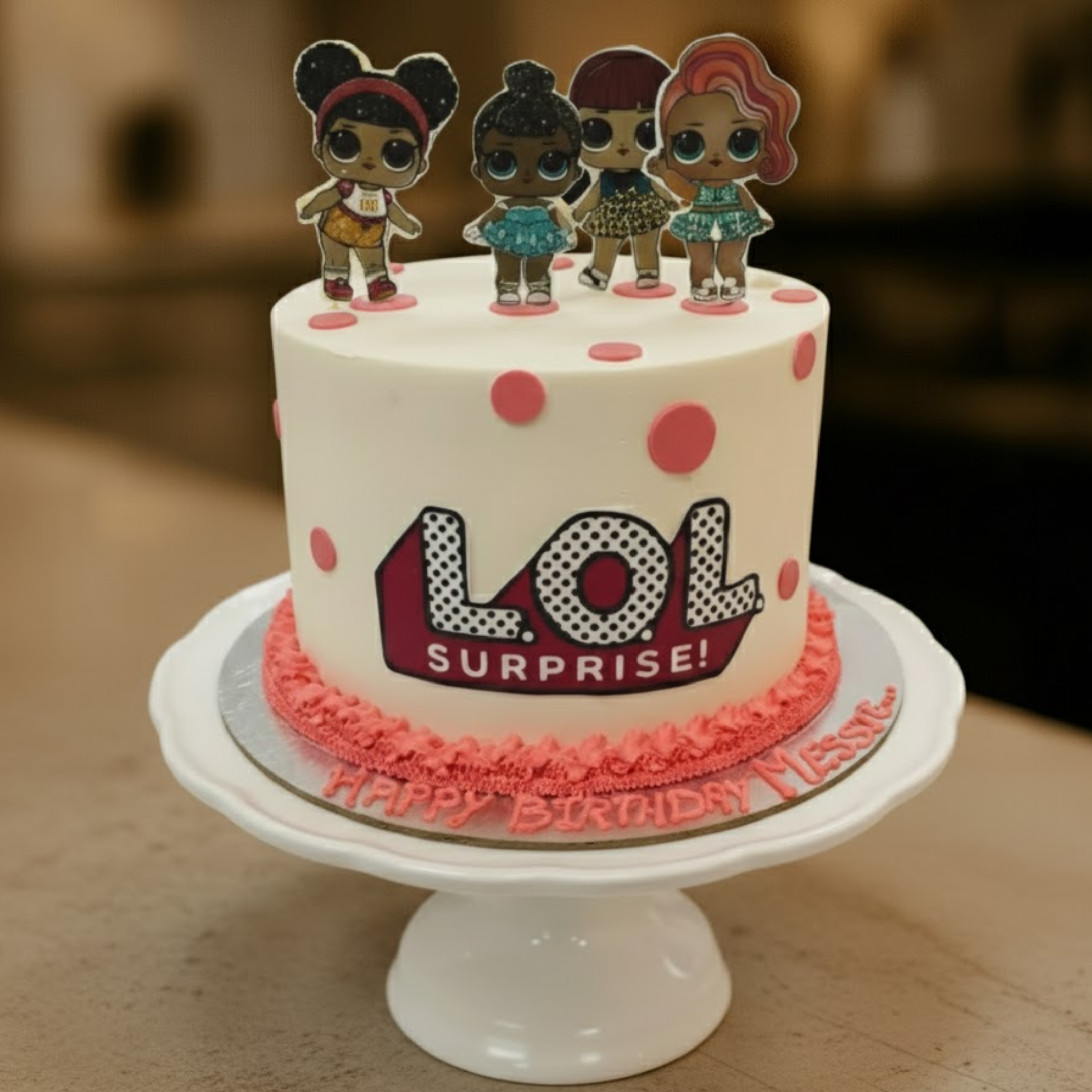 L.O.L Surprise! Signature Birthday Cake L.O.L. Surprise! Signature Birthday Cake - Image 1